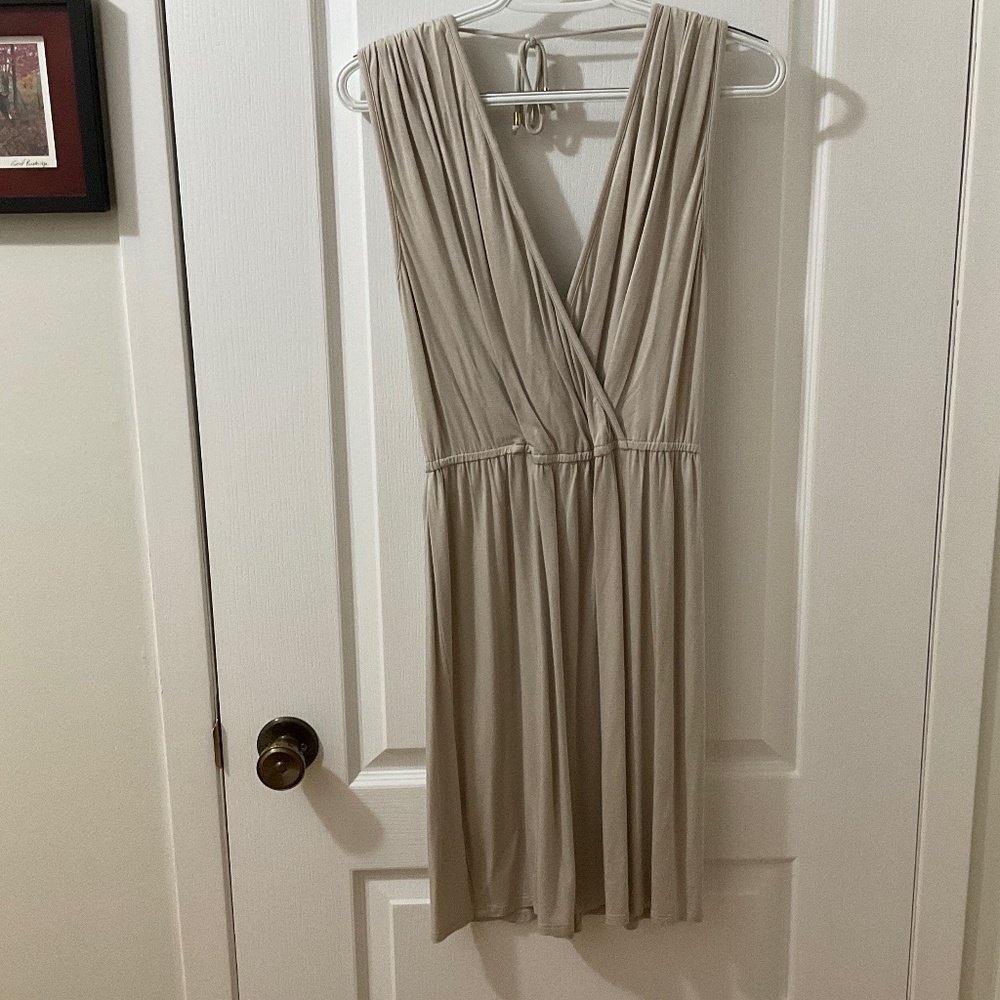 Trina Turk sleeveless dress medium, cream